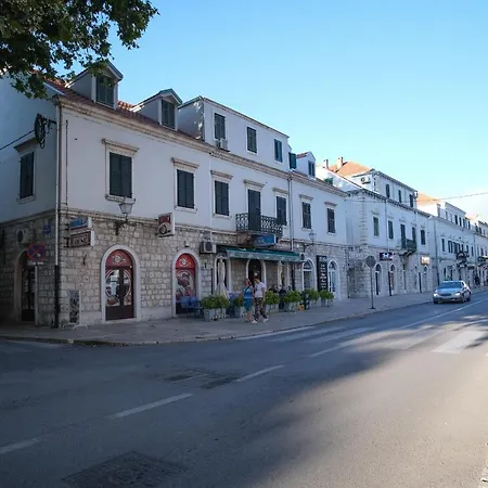 'glavna Ulica' * Trebinje