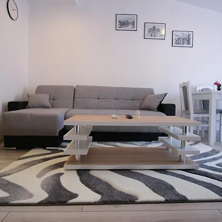 Apartment 'glavna Ulica' *